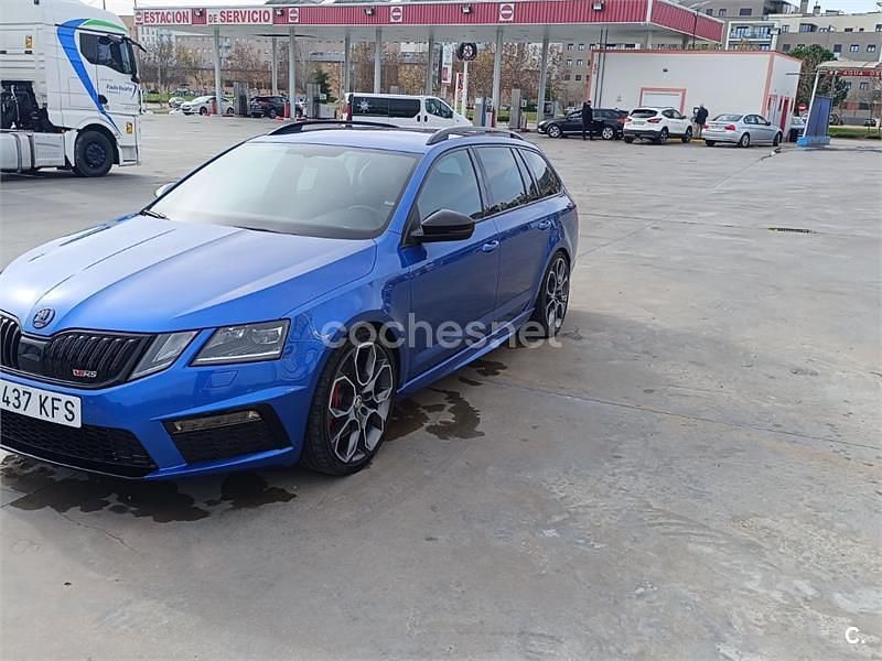 Usado Skoda Octavia RS 230 CV (169 kW) 2017 Azul Familiar