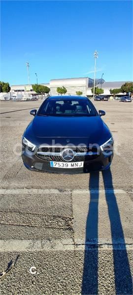 Gris / plata Usado 2019 Mercedes A200 Berlina | 21.950 € (Super precio) - Imagen 1/4