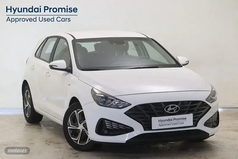 Usado Hyundai i30 120 CV (88 kW) 2022 Berlina