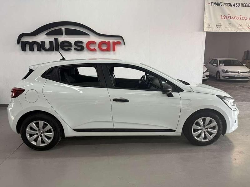 Usado Renault Clio V Business 86 CV (63 kW) 2021 Blanco Utilitario