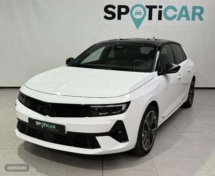Blanco Usado 2023 Opel Astra Utilitario | 32.500 € - Imagen 1/4
