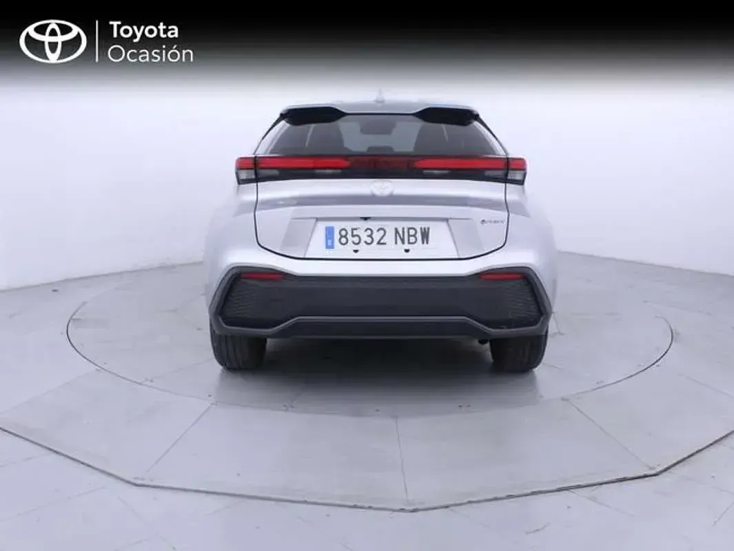 Usado Toyota C-HR Advance 223 CV (164 kW) 2025 Gris SUV
