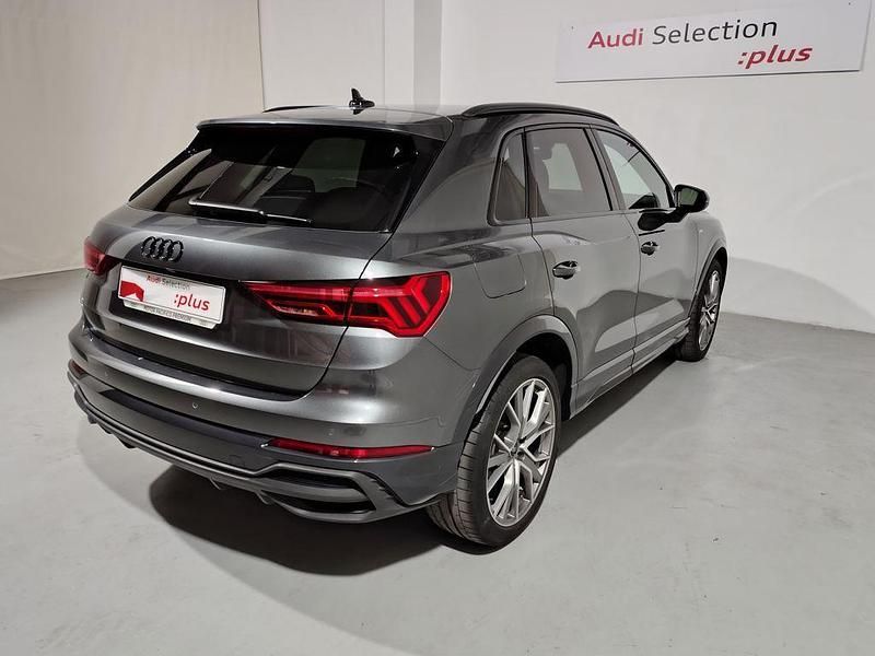 Usado Audi Q3 150 CV (110 kW) 2024 Gris SUV