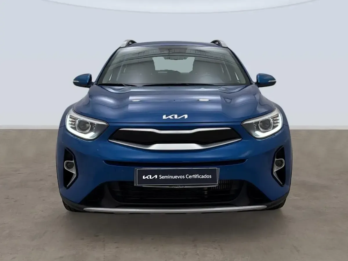 Usado Kia Stonic 101 CV (74 kW) 2025 Azul SUV
