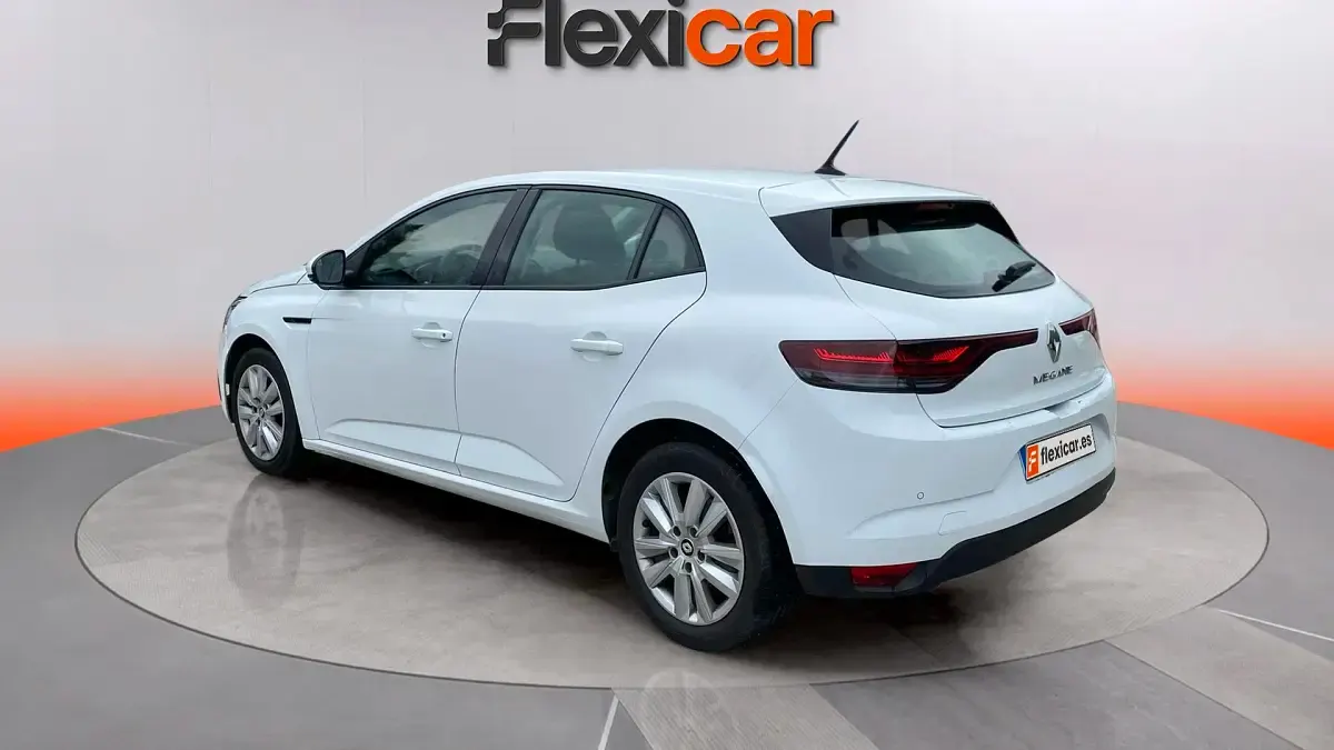 Usado Renault Mégane II Equilibre 140 CV (102 kW) 2022 Blanco Berlina
