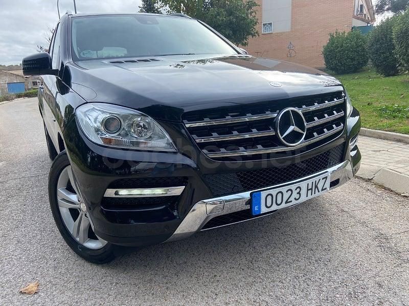Usado Mercedes ML350 258 CV (189 kW) 2012 Negro SUV