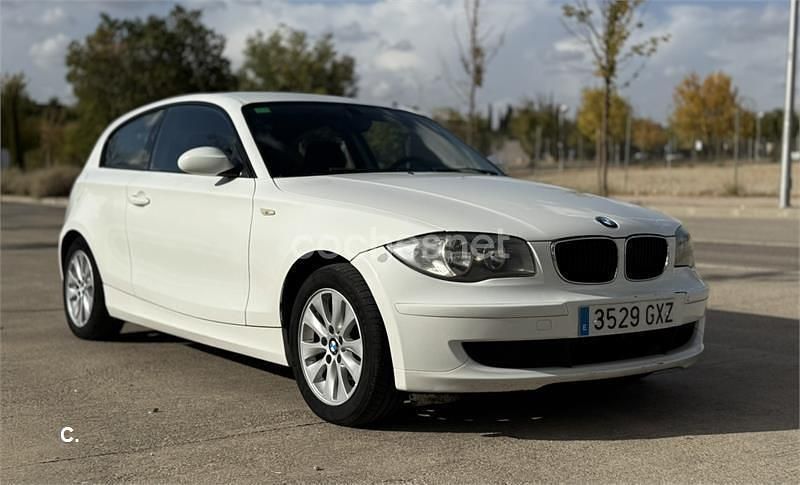 Blanco Usado 2010 BMW 116 Utilitario | 4500 € (Buen precio) - Imagen 1/4