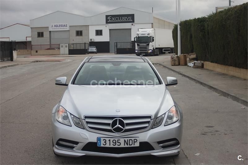 Gris / plata Usado 2012 Mercedes E220 Coupe | 14.000 € (Precio justo) - Imagen 1/4
