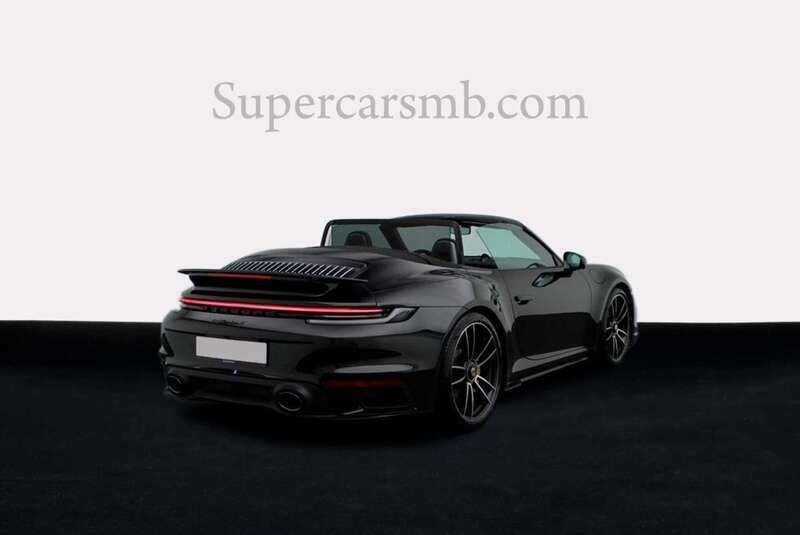 Usado Porsche 992 650 CV (478 kW) 2022 Negro Descapotable