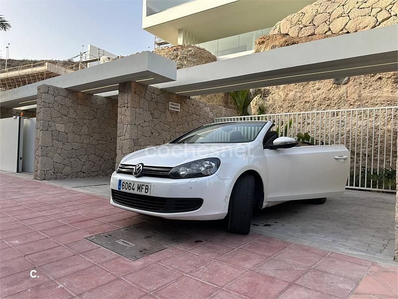 Occasion VW Golf Cabriolet 105 ch (77 kW) 2013 Blanc Cabriolet
