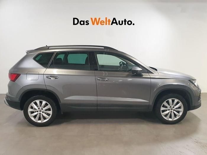 Usado Seat Ateca Style 150 HP (110 kW) 2025 Cinzento SUV