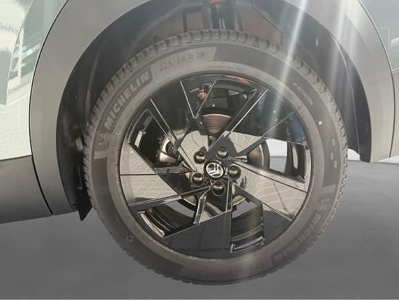 Usado Citroën C5 145 CV (106 kW) 2025 Verde astoria Berlina