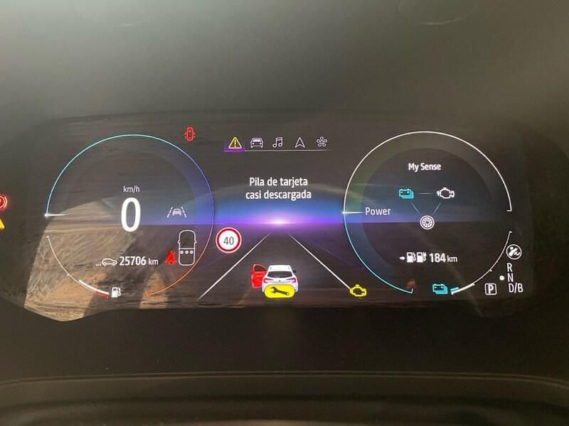 Usado Renault Captur Zen 160 CV (117 kW) 2021 Blanco SUV