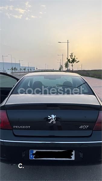 Usado Peugeot 407 136 CV (100 kW) 2004 Negro Berlina