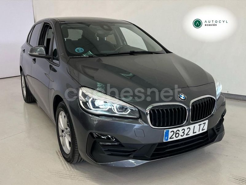 Gris / plata Usado 2021 BMW 216 Active Tourer Monovolumen | 19.900 € (Precio justo) - Imagen 1/4