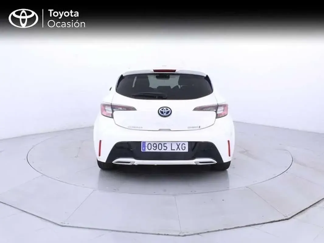 Usado Toyota Corolla Style 179 CV (131 kW) 2022 Blanco Berlina