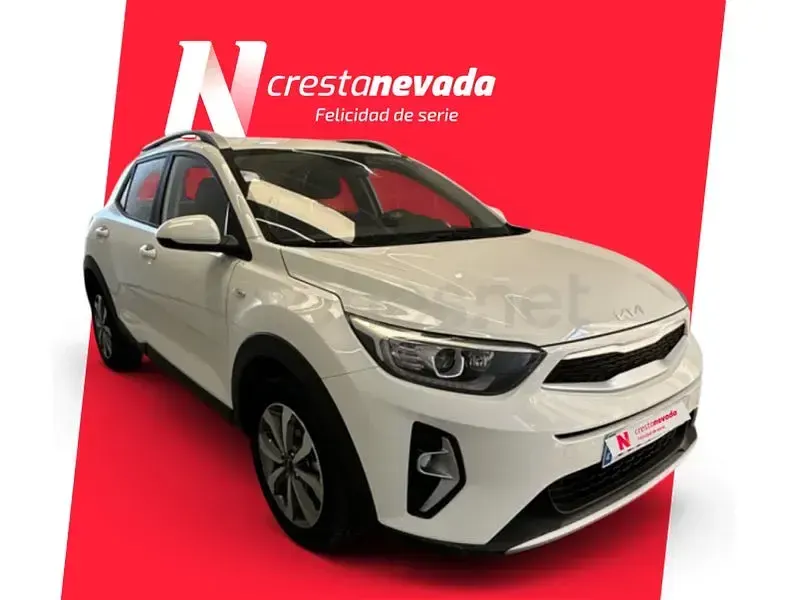 Usado Kia Stonic 84 CV (61 kW) 2023 Blanco SUV