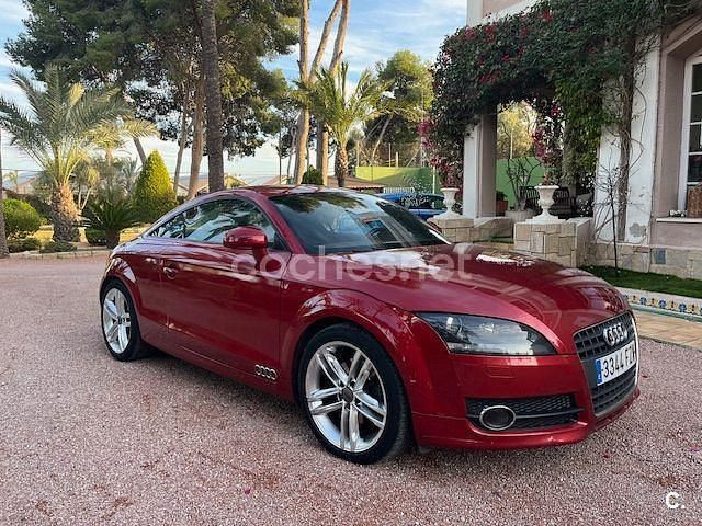 Usado Audi TT 200 CV (147 kW) 2008 Granate Coupe