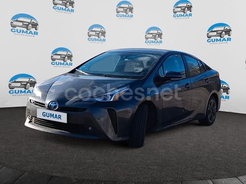 Usado Toyota Prius 122 CV (89 kW) 2019 Gris / plata Berlina