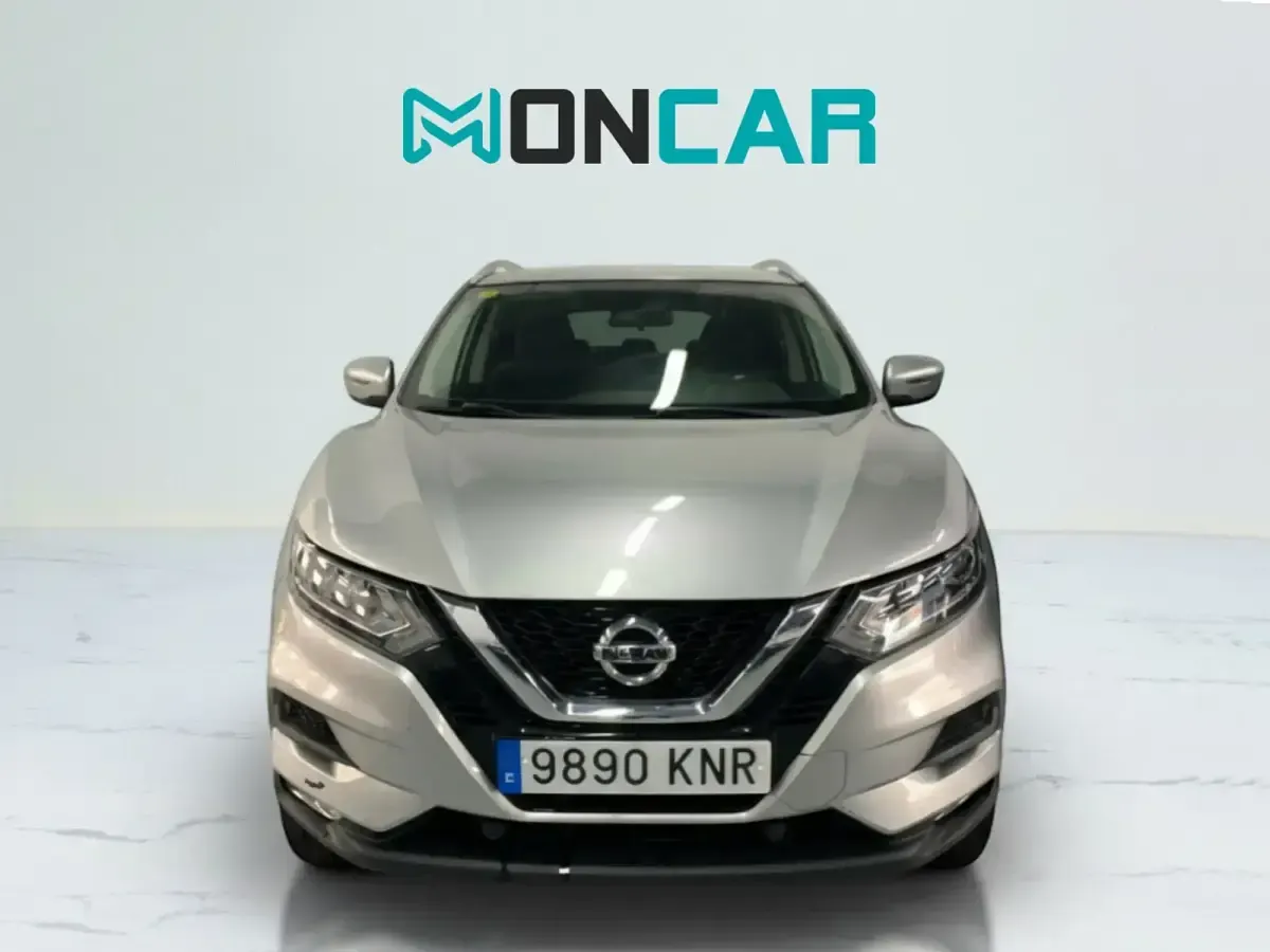 Usado Nissan Qashqai N-Connecta 115 CV (84 kW) 2018 Gris / plata SUV