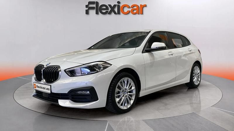 Usado BMW 118 136 CV (100 kW) 2023 Blanco Utilitario