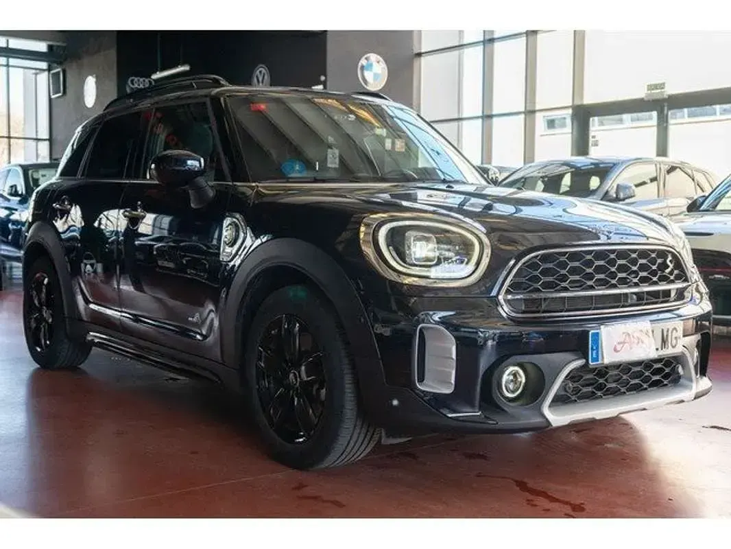 Usado Mini Cooper Countryman 220 CV (161 kW) 2021 Negro SUV
