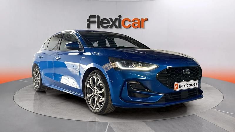 Usado Ford Focus ST-Line 125 CV (91 kW) 2023 Azul Berlina