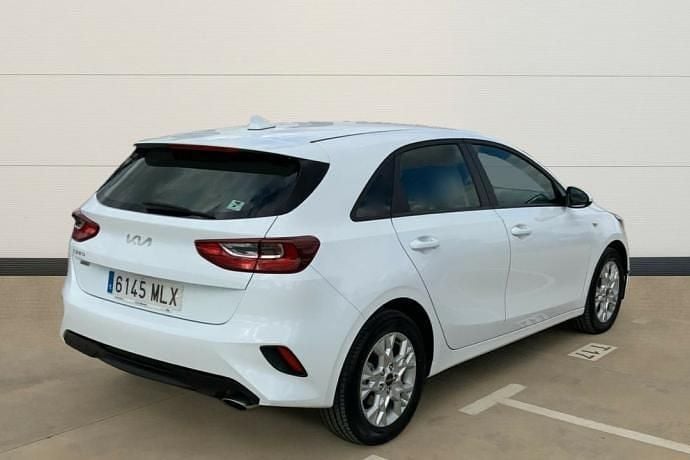 Usado Kia Ceed 136 CV (100 kW) 2023 Utilitario