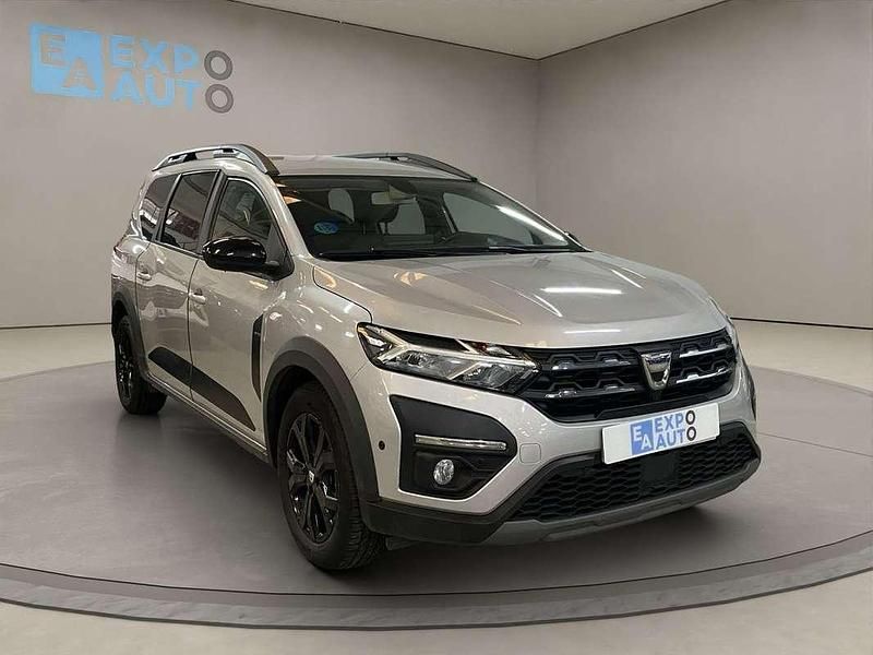 Gris Usado 2022 Dacia Jogger Extreme Familiar | 15.475 € (Buen precio) - Imagen 1/4