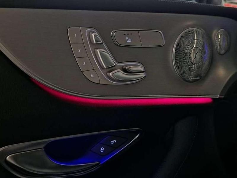 Usado Mercedes E400 340 CV (250 kW) 2020 Negro Coupe