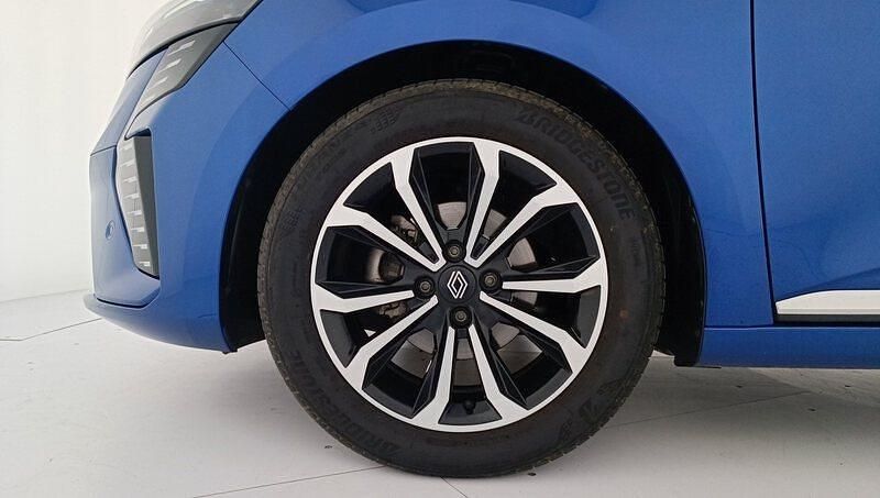 Usado Renault Clio V Techno 90 CV (66 kW) 2024 Azul Berlina
