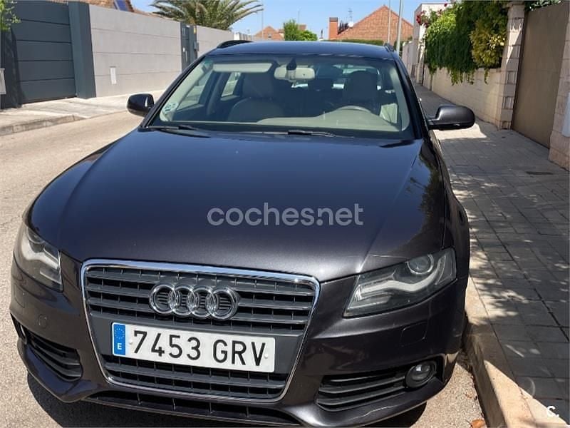 Negro Usado 2009 Audi A4 Familiar | 6750 € (Un poco caro) - Imagen 1/4