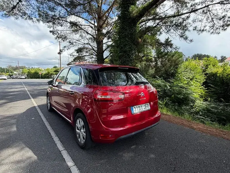 Usado Citroën C4 Picasso Intensive 115 CV (84 kW) 2015 Granate Monovolumen