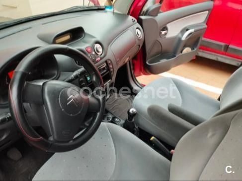 Rojo Usado 2004 Citroën C3 Berlina | 1800 € (Buen precio) - Imagen 1/3