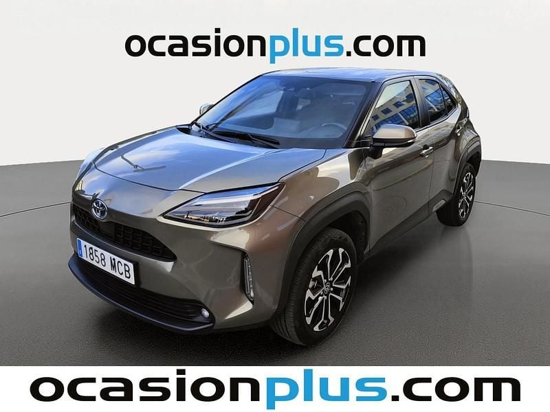 Marrón Usado 2022 Toyota Yaris Cross Active SUV | 22.173 € (Precio justo) - Imagen 1/4