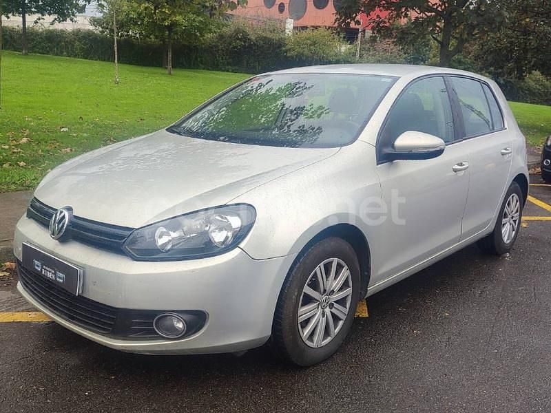 Beige Usado 2009 VW Golf VI Advance Familiar | 8500 € (Caro) - Imagen 1/4