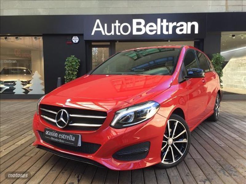 Rojo Usado 2016 Mercedes B180 Monovolumen | 21.900 € (Caro) - Imagen 1/4