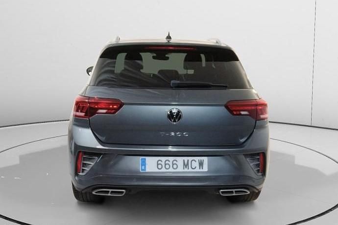 Usado VW T-Roc R-line 150 CV (110 kW) 2022 Negro SUV