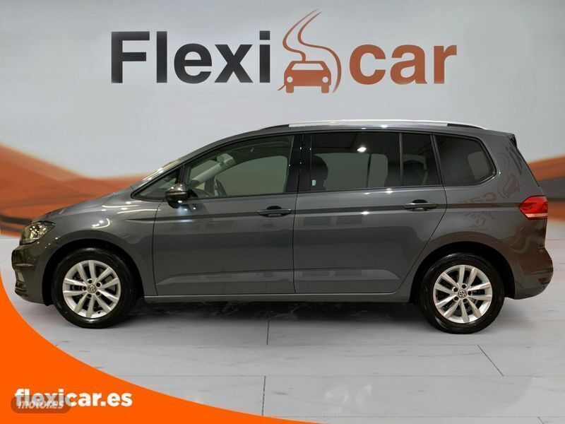 Usado VW Touran Advance 150 CV (110 kW) 2017 Gris Monovolumen