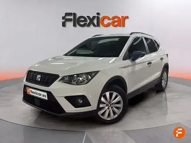 Usado Seat Arona Reference 95 CV (69 kW) 2018 Blanco SUV