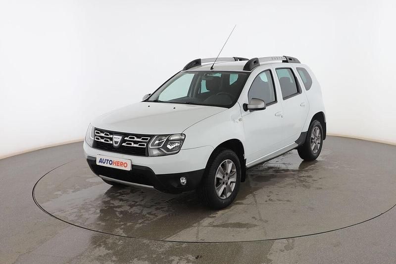 Blanco Usado 2015 Dacia Duster Lauréate SUV | 9999 € (Buen precio) - Imagen 1/3