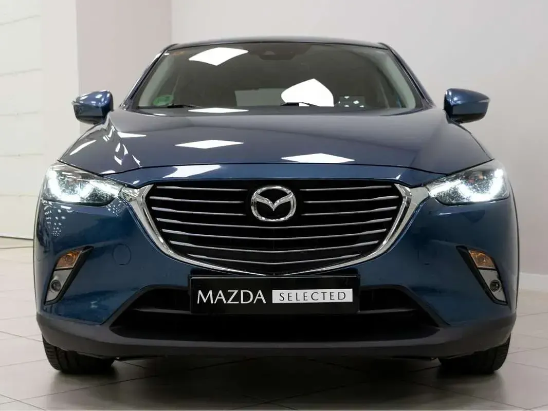 Usado Mazda CX-3 Luxury 120 CV (88 kW) 2017 Azul SUV