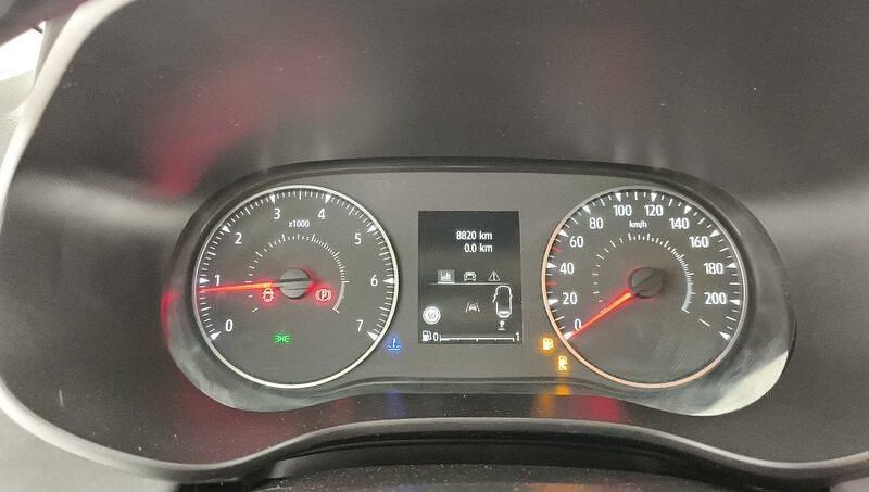 Usado Dacia Sandero Extreme 101 CV (74 kW) 2025 Verde Berlina