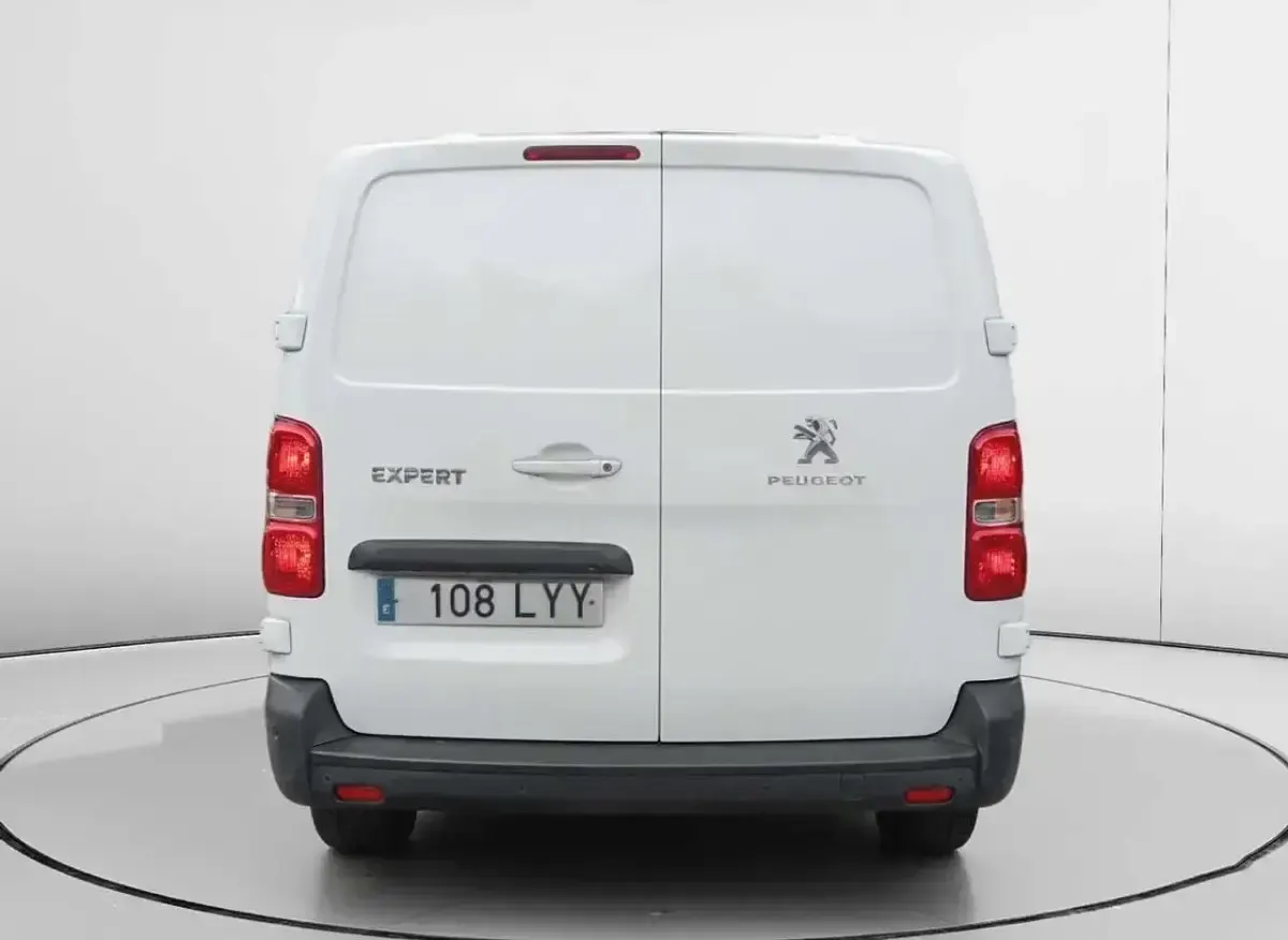 Usado Peugeot Expert Premium 102 CV (75 kW) 2022 Blanco Van