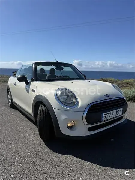 Usado Mini One Cabriolet 98 CV (72 kW) 2016 Beige Descapotable