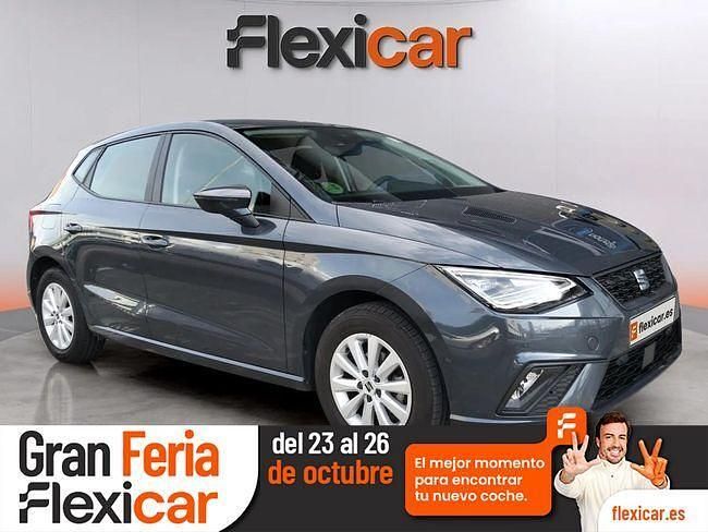 Gris / plata Usado 2023 Seat Ibiza Style Berlina | 15.890 € (Precio justo) - Imagen 1/4