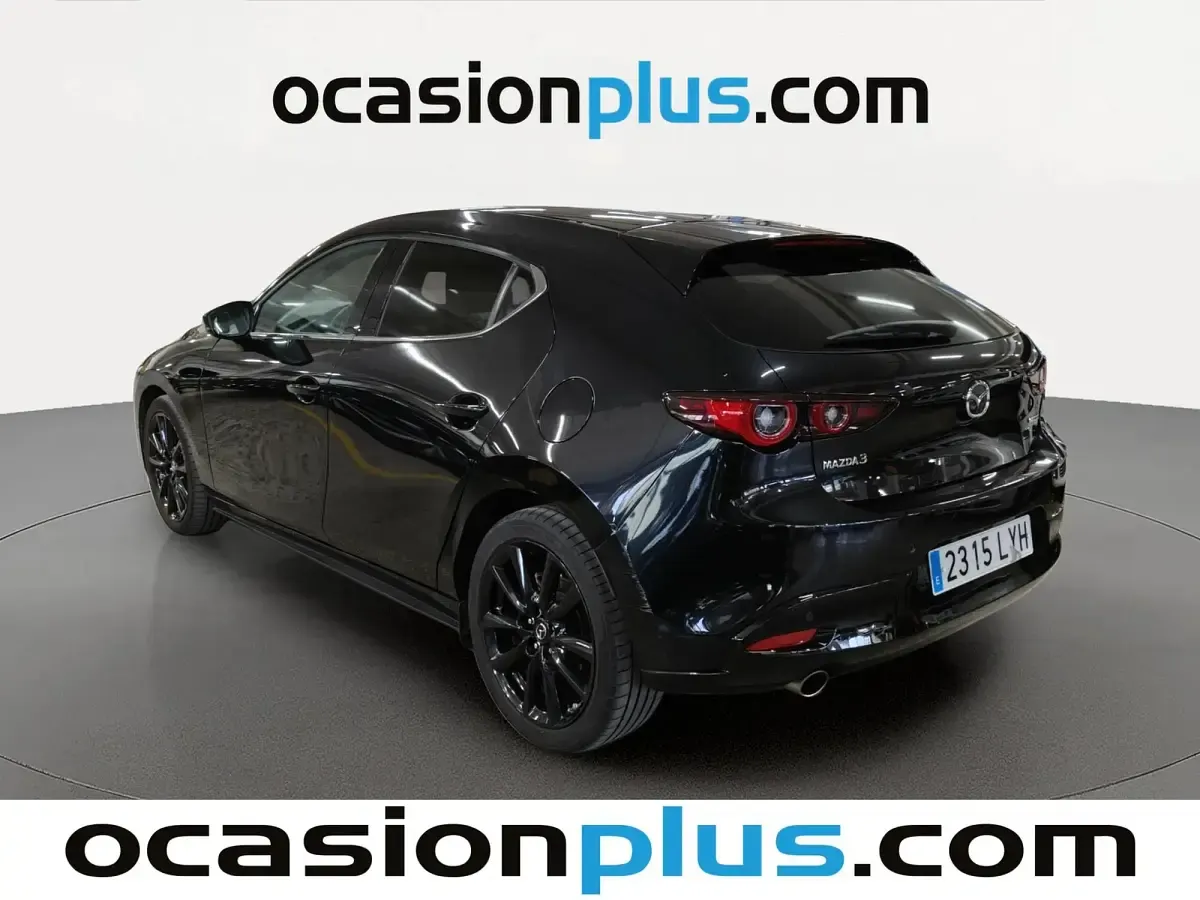 Usado Mazda 3 Homura-Line 122 CV (89 kW) 2022 Negro Utilitario