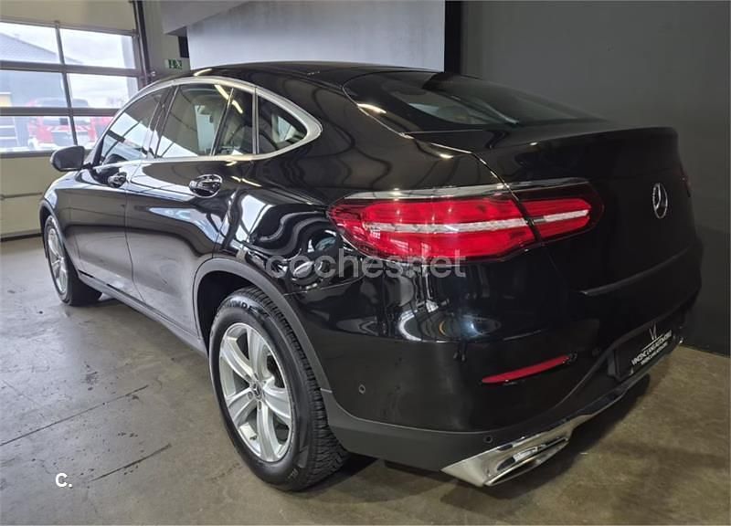 Usado Mercedes GLC250 211 CV (155 kW) 2019 Negro Coupe