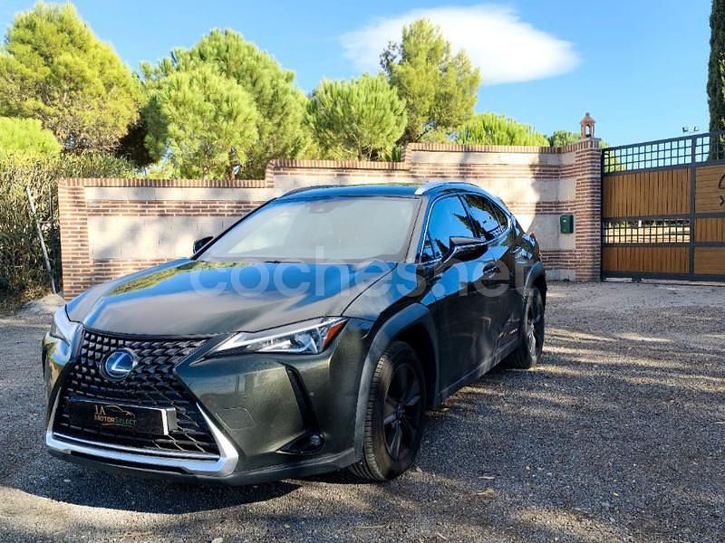 Verde Usado 2019 Lexus UX Business Edition SUV | 24.995 € (Precio justo) - Imagen 1/4
