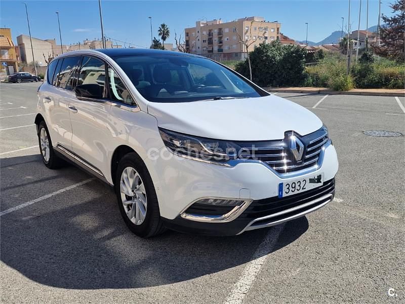 Usado Renault Espace Zen 160 CV (117 kW) 2016 Blanco Monovolumen
